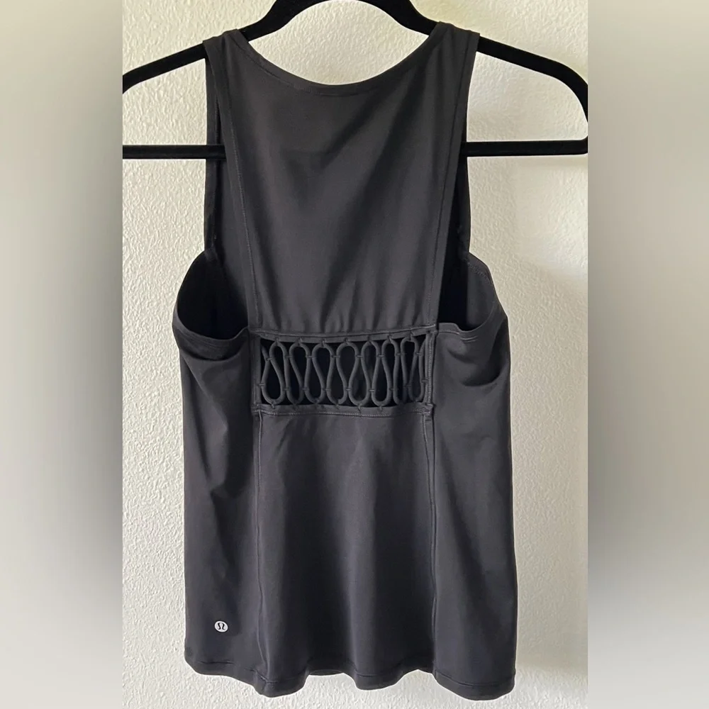 Lululemon Athletica Sweaty Or Not Tank Top Black Cutout Size 4